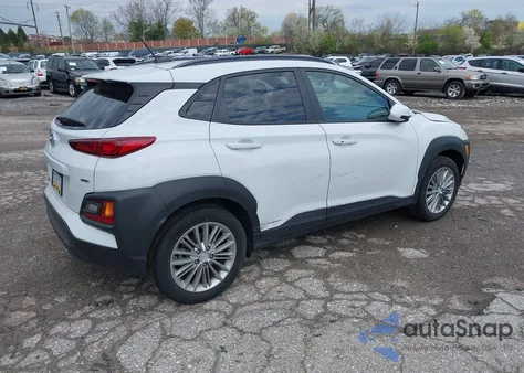 2020 Hyundai Kona Sel z USA, uszkodzony, nr VIN KM8K2CAA1LU402789